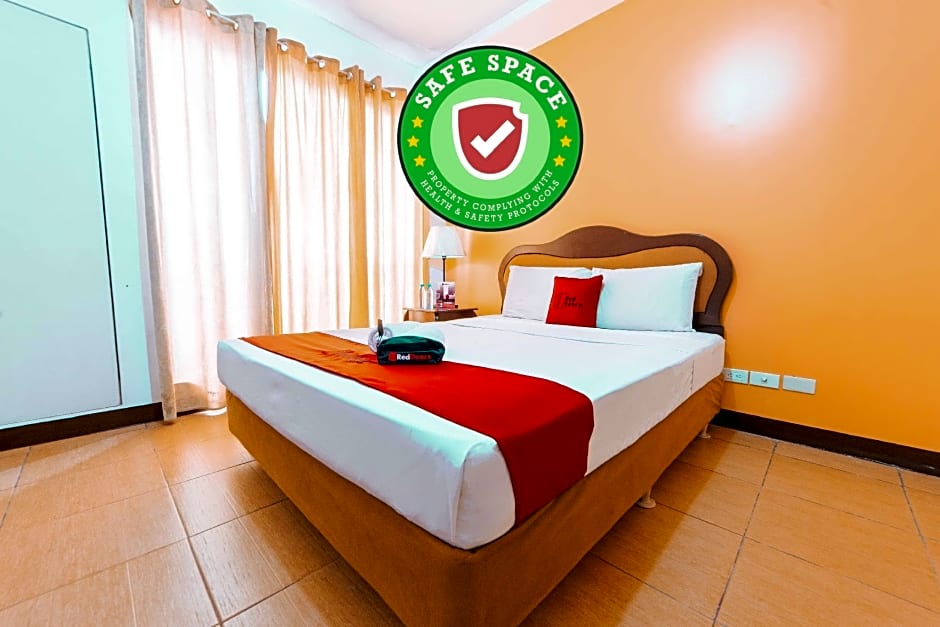 RedDoorz at Bel Air Soho Suites Makati City