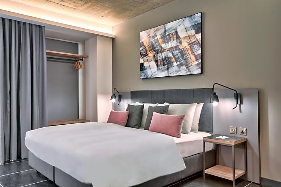 Number 11 St Julian's Malta - Handwritten Collection