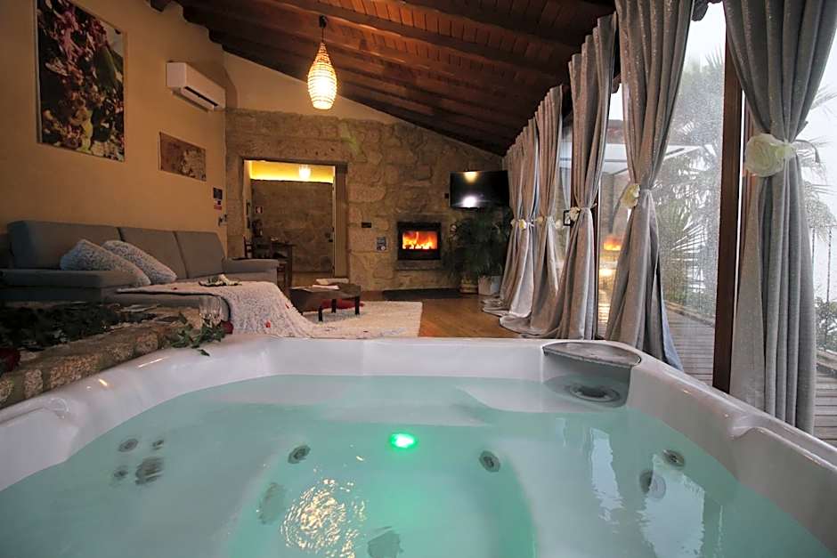 Casa Favo de Mel - Jacuzzi Privado & Lareira - Piscina