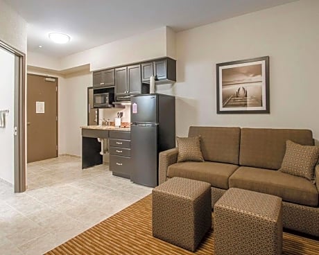 Queen Room with Sofa Bed