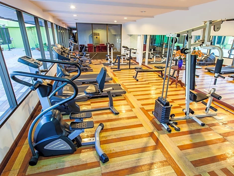 OYO 796 Paradise Sukhumvit Hotel