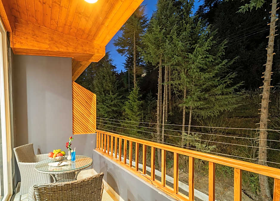 The Whitestone Inn & Suites ( A Centrally Heated Mountain & Valley View )