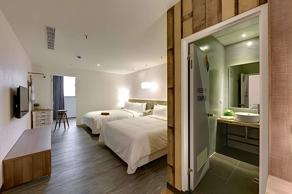 CHECK inn Yilan LuoDong