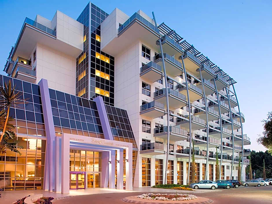 Kfar Maccabiah Hotel & Suites                                                                   