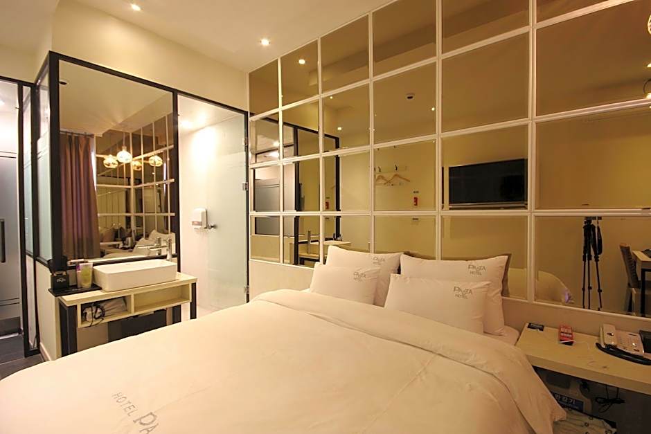 Jinhae Pasta Hotel