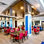 Holiday Inn Express & Suites Jacksonville - Town Center By IHG