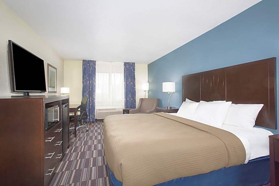 AmericInn by Wyndham Mount Pleasant