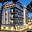 Hotel Mocambo Riccione CENTRALISSIMO AL MARE