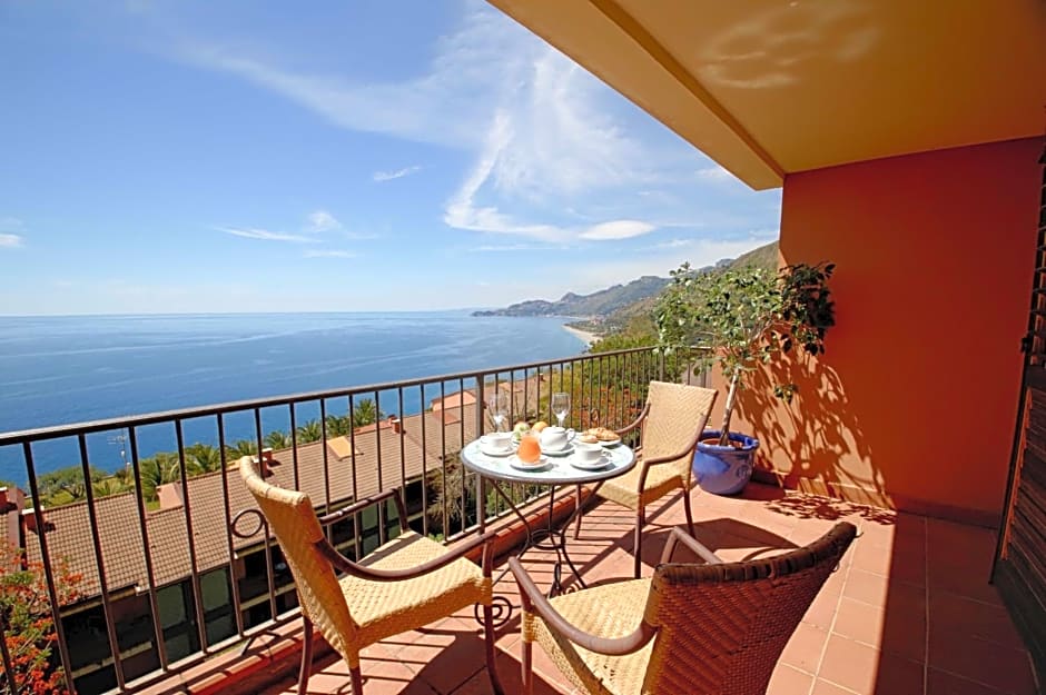 Capo Dei Greci Taormina Coast Hotel & SPA