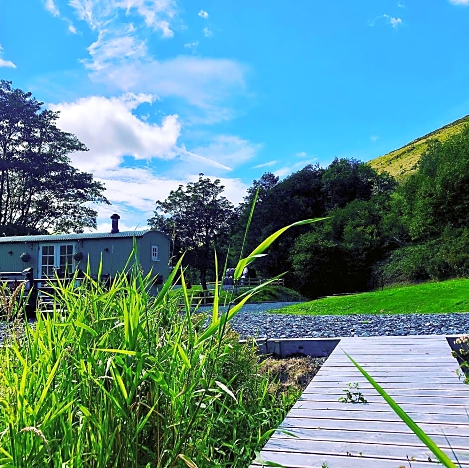 Mid Wales Luxury Huts