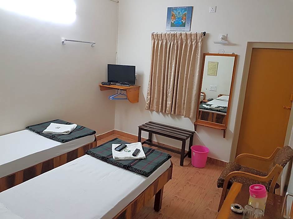 Sri Kumara Lodge