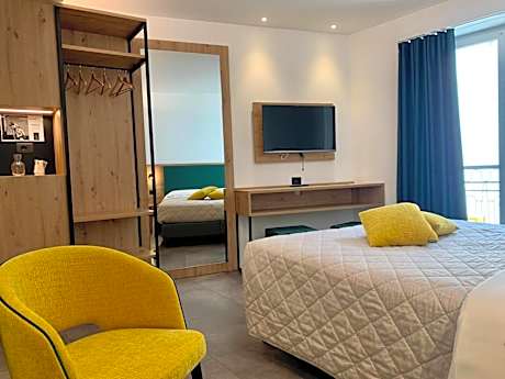 Double Room with Balcony