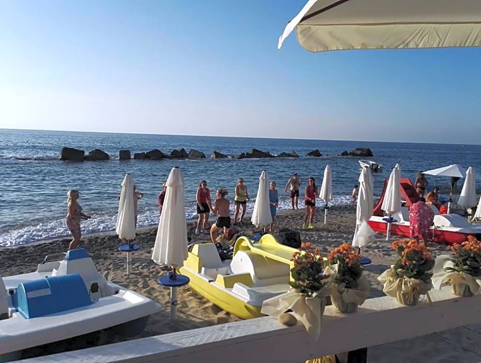 B&B Rometta Beach