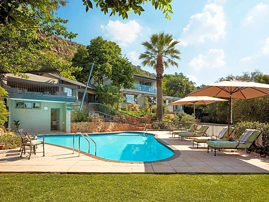 The Cliffside Boutique Getaway