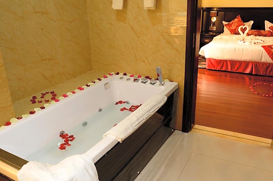 The White Rhino Hotel