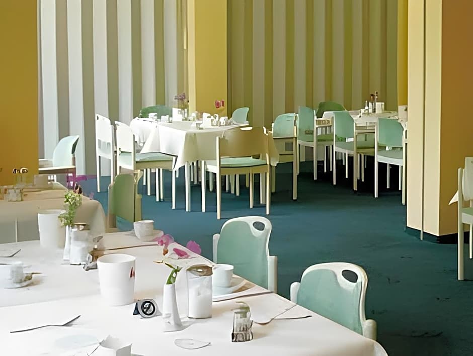Stargaze Forum Hotel Dusseldorf-Hilden