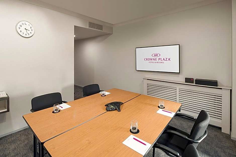 Crowne Plaza Solihull By IHG