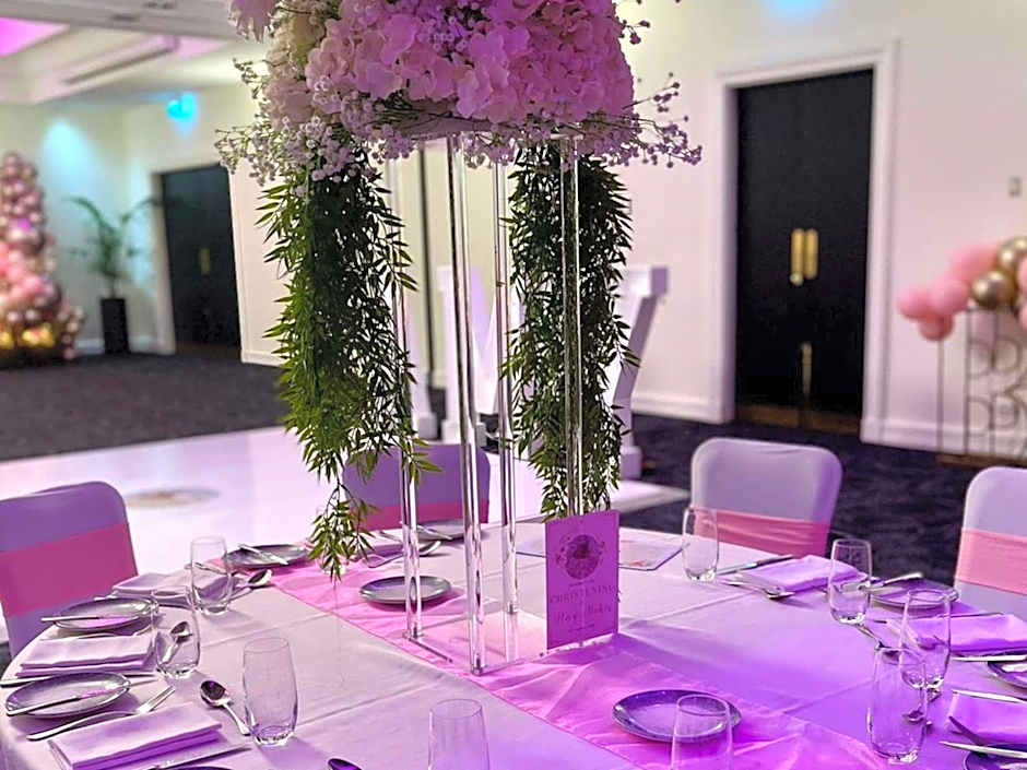 Novotel Melbourne Glen Waverley Hotel