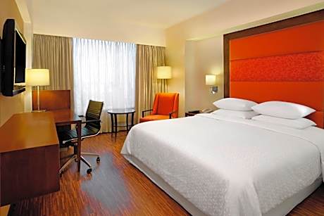 Superior King Room - 20% Discount on Food & Beverages