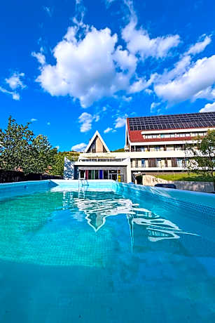 Altus Hotel & Spa