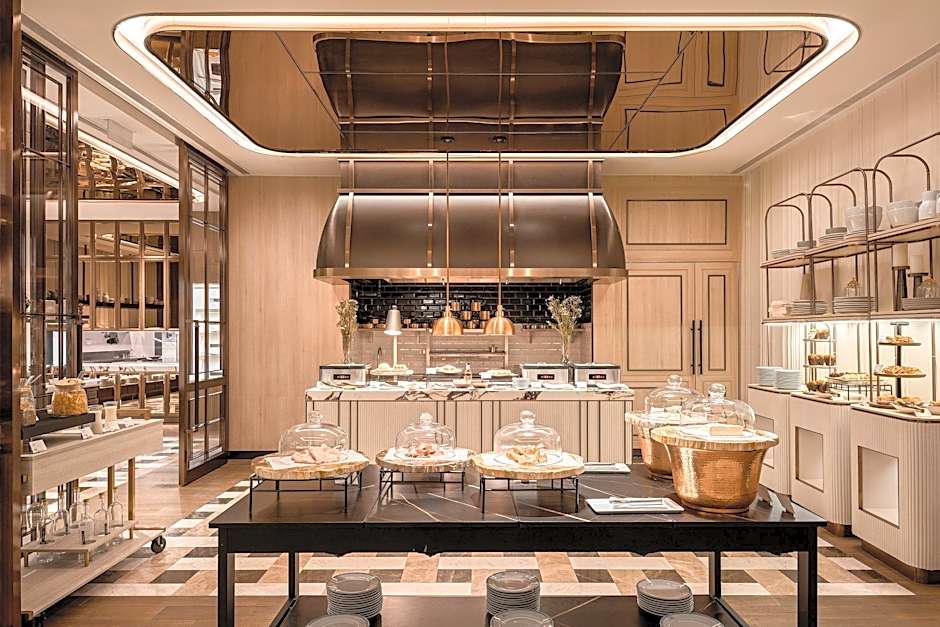 InterContinental Bangkok Sukhumvit By IHG