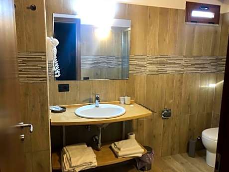 Comfort Quadruple Room