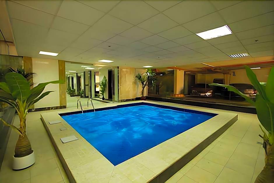 Platinum Park Serviced Apartments