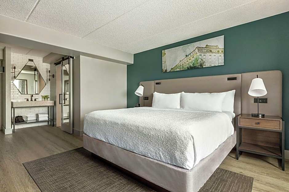 Hotel Alba Tampa, Tapestry Collection By Hilton