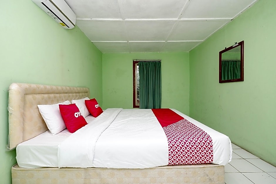 OYO 1808 New Bandungan Indah