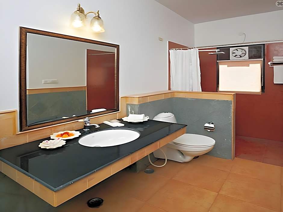 Dhawala Resort by Aamod 