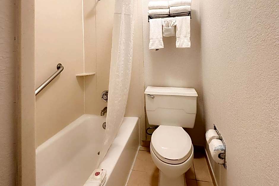 Comfort Inn & Suites Kissimmee By the Parks