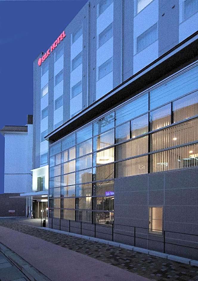 SILK HOTEL