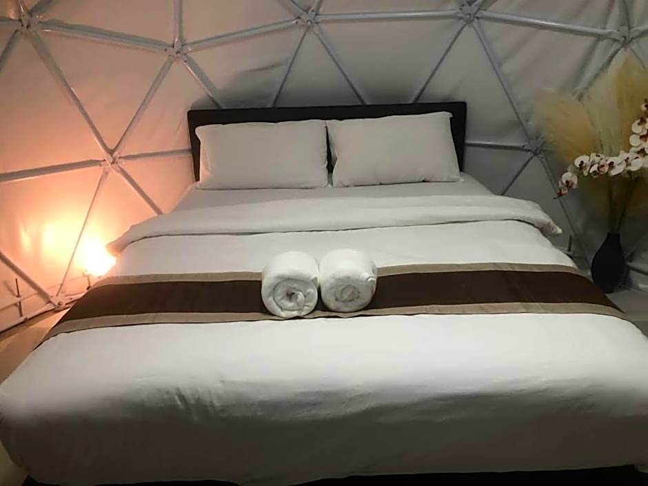 Chiang Khong Hill Resort