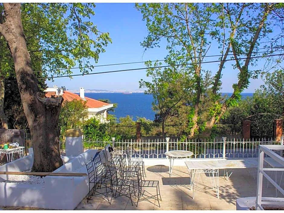 IKIGAI VILLA RIFAT HOTEL