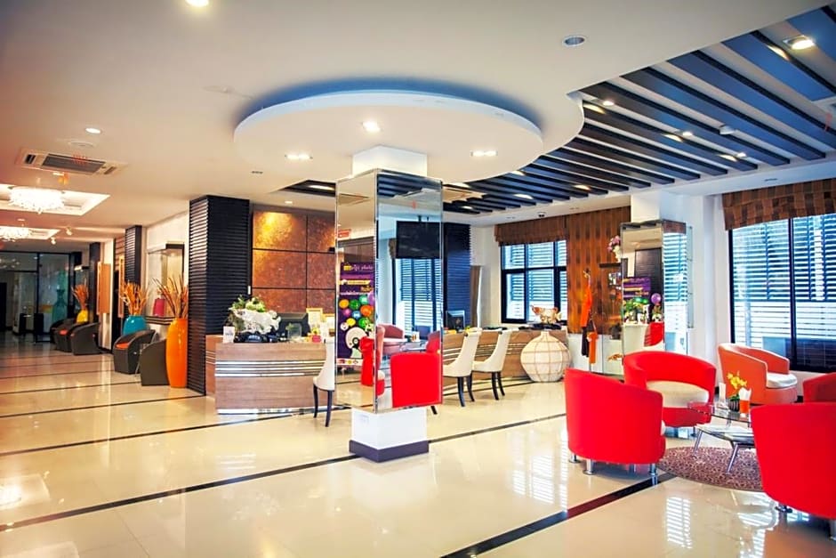 Ayara Grand Palace Hotel