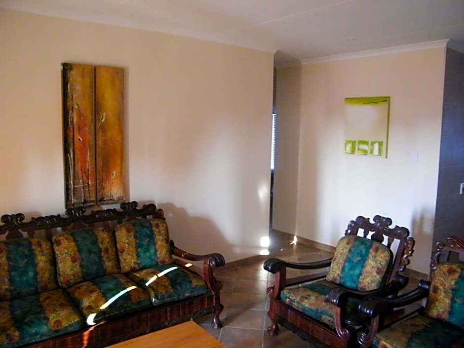 Airport Lodge Guest House