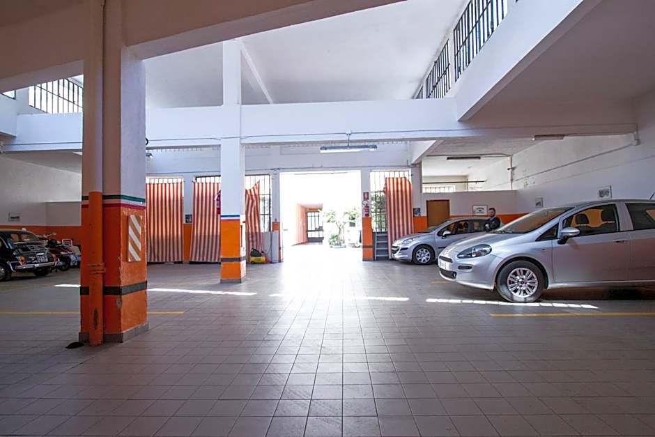 Hotel Adriano