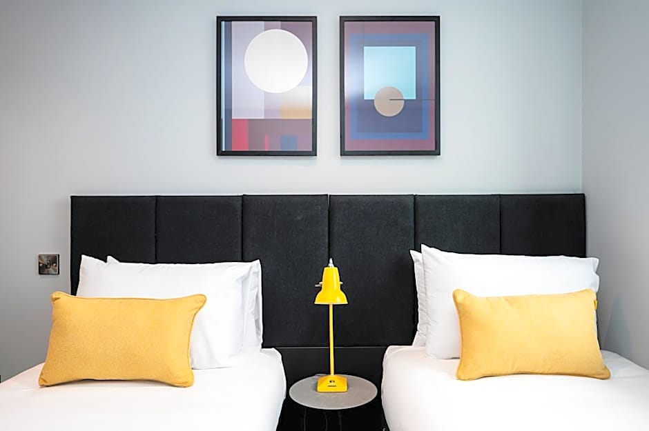 Staycity Aparthotels Tivoli