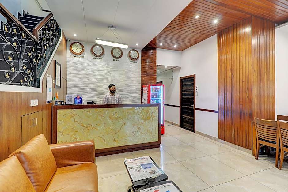 Hotel AK International