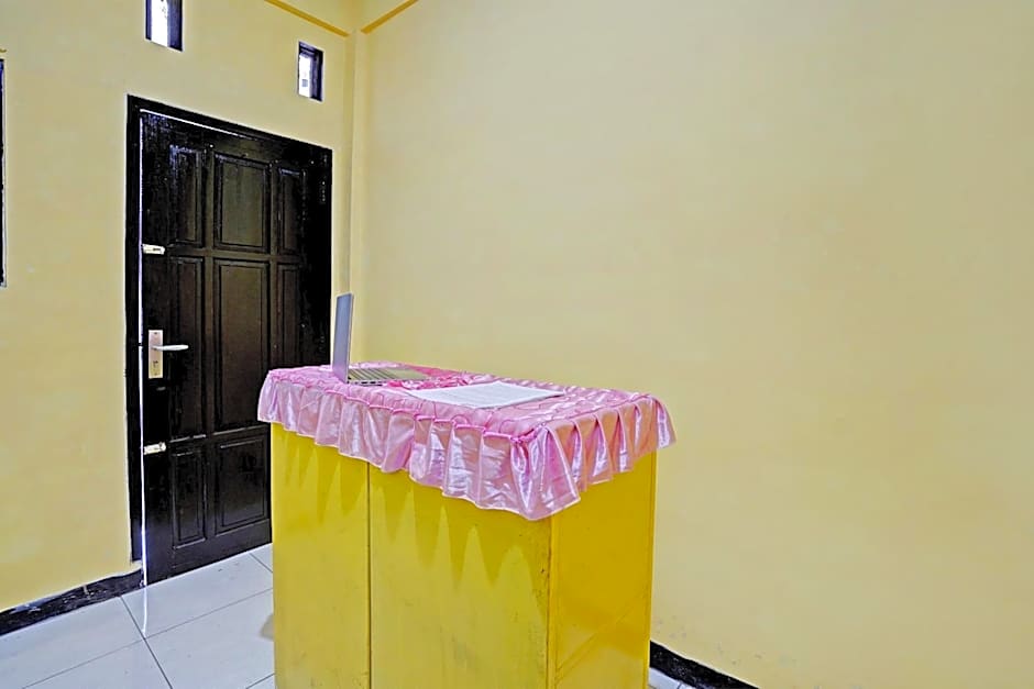 OYO Life 91947 Kost Barokah Syariah