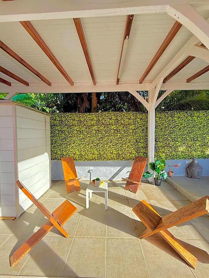 Villa SAADA cosy avec piscine, jacuzzi et sauna