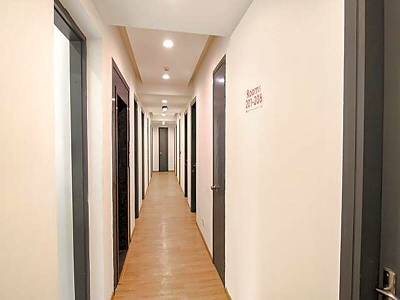 Elite 46 by Fabhotel – Gurgaon, NY