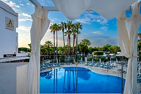 Aqua Hotel Aquamarina & Spa