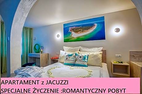 Superior Apartment with Kitchenette and Jacuzzi