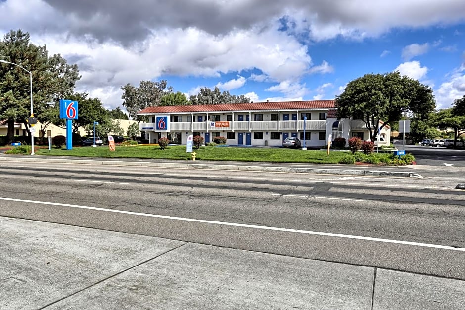 Motel 6-Petaluma, CA