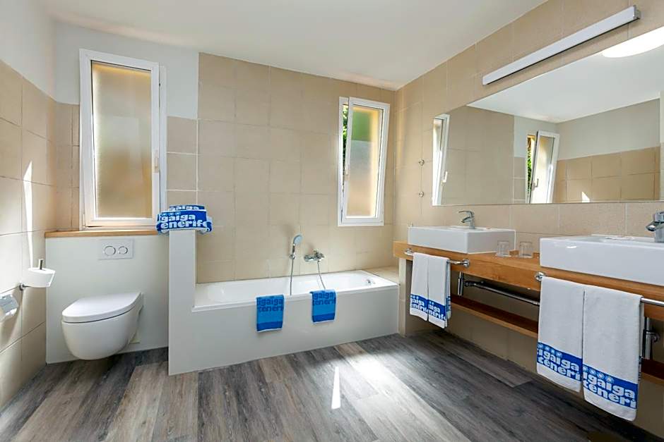 Apartamentos Tigaiga Suites