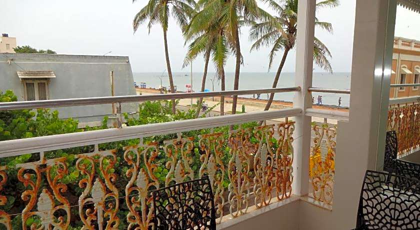 Lotus Bay View Hotel