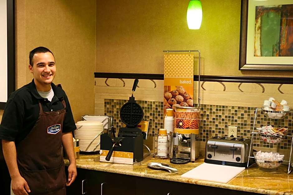 Hampton Inn By Hilton & Suites Austin