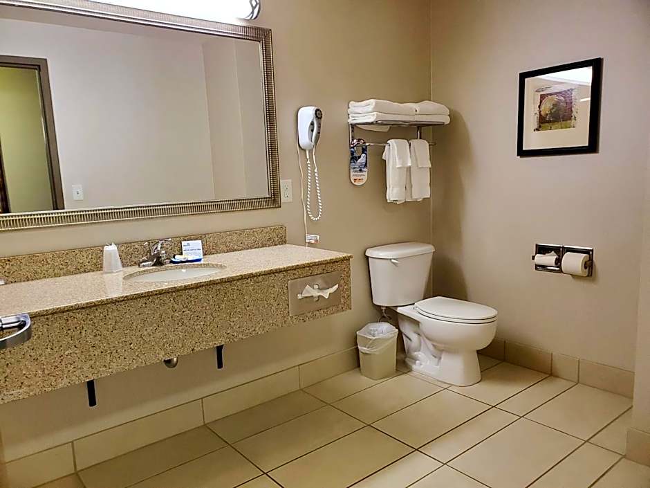 Holiday Inn Express Hotel & Suites Mankato East By IHG