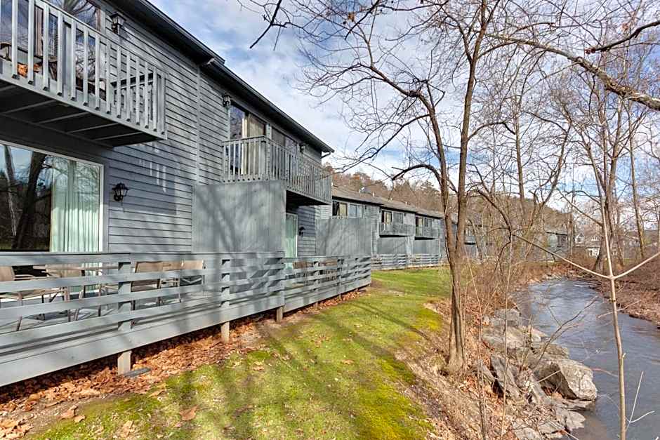 Chalet High